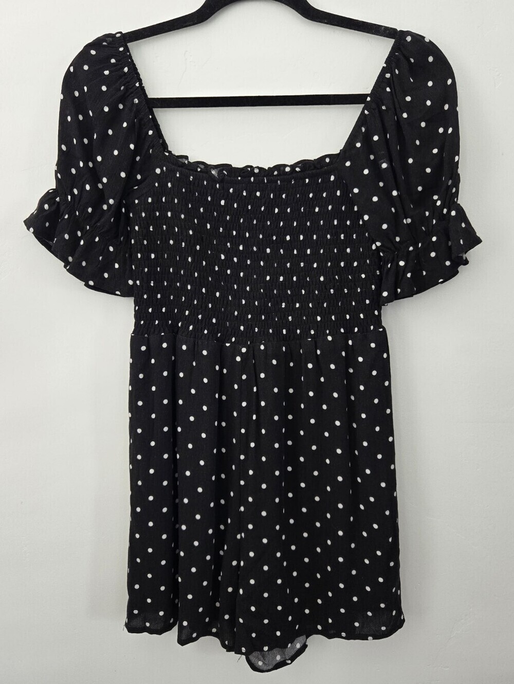 Mi Ami for Francesca's Polka Dot Smocked Romper. Size Small. New.